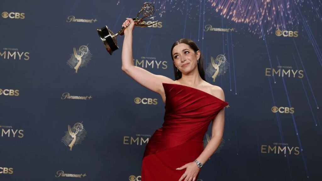 2026 Emmy Awards Drama Predictions: Zendaya, ‘The Pitt,’ ‘Pluribus’ and ‘Hacks’ Leading the Pack