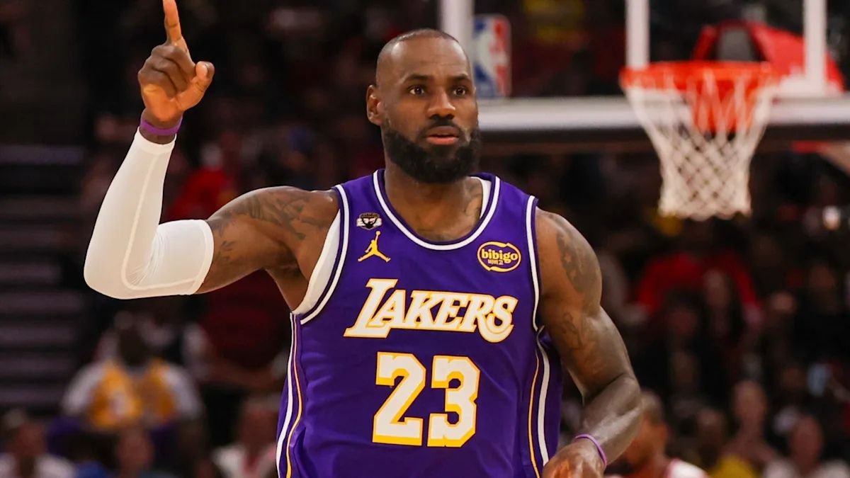 LeBron James Drops Bombshell on NBA Ownership – “Not At All Interested!”