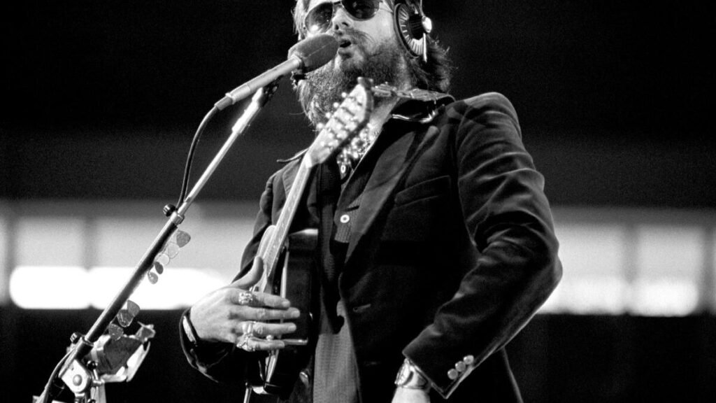 Dash Crofts of Soft-Rock Duo Behind “Summer Breeze” Passes Away at 87