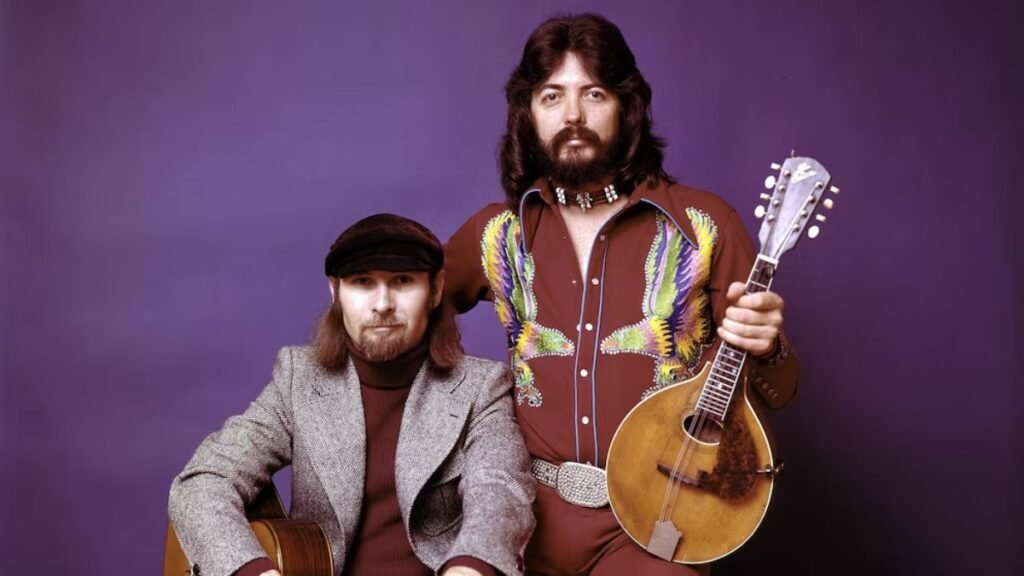 Dash Crofts of Soft-Rock Duo Behind “Summer Breeze” Passes Away at 87