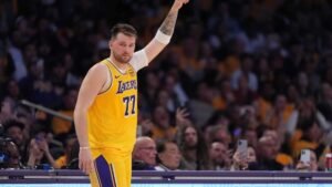Luka Doncic Drops 51 Points as Lakers Dominate Bulls