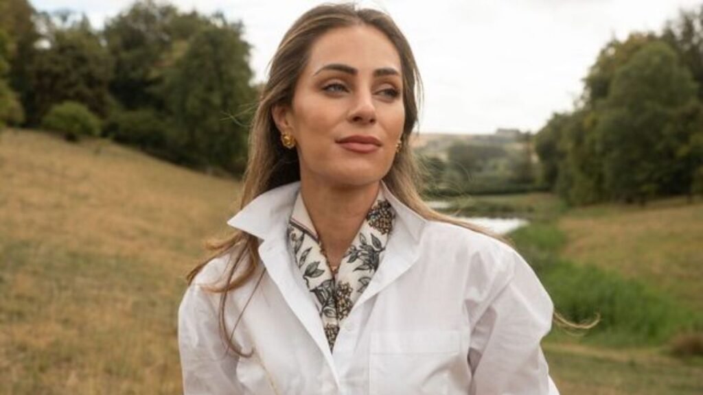 NEW PAD Controversial ‘poshfluencer’ Lydia Millen buys 200-year-old home after six year search – after ‘fake’ accent exposed