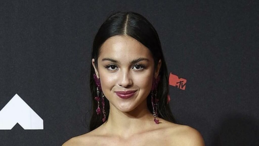 Olivia Rodrigo Teases New Music With Mysterious Los Angeles Mural