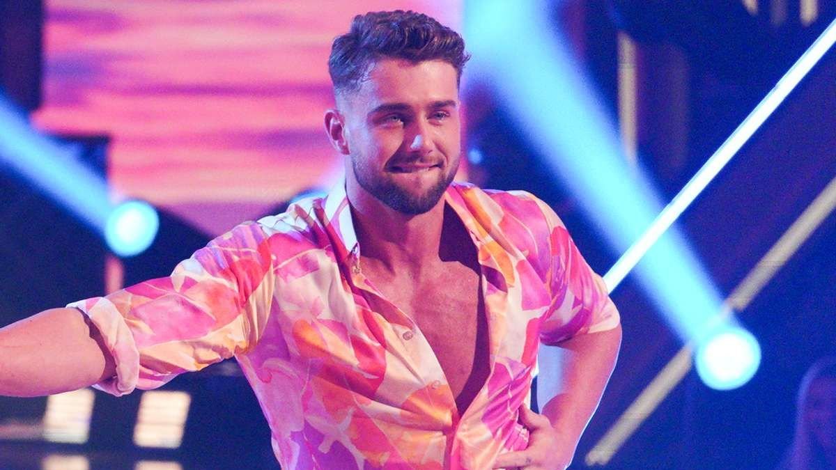 Why Harry Jowsey Says He's "Glad" He's Not Friends With DWTS Cast Anymore