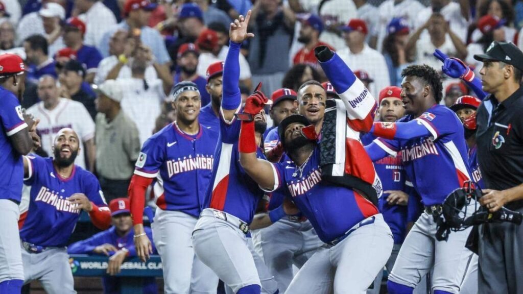 World Baseball Classic Clash: USA Anticipates Spectacle vs. Dominican Republic Stars